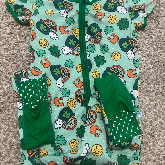 Posh Peanut St. Patrick’s Day Zippy - Picture 5 of 5